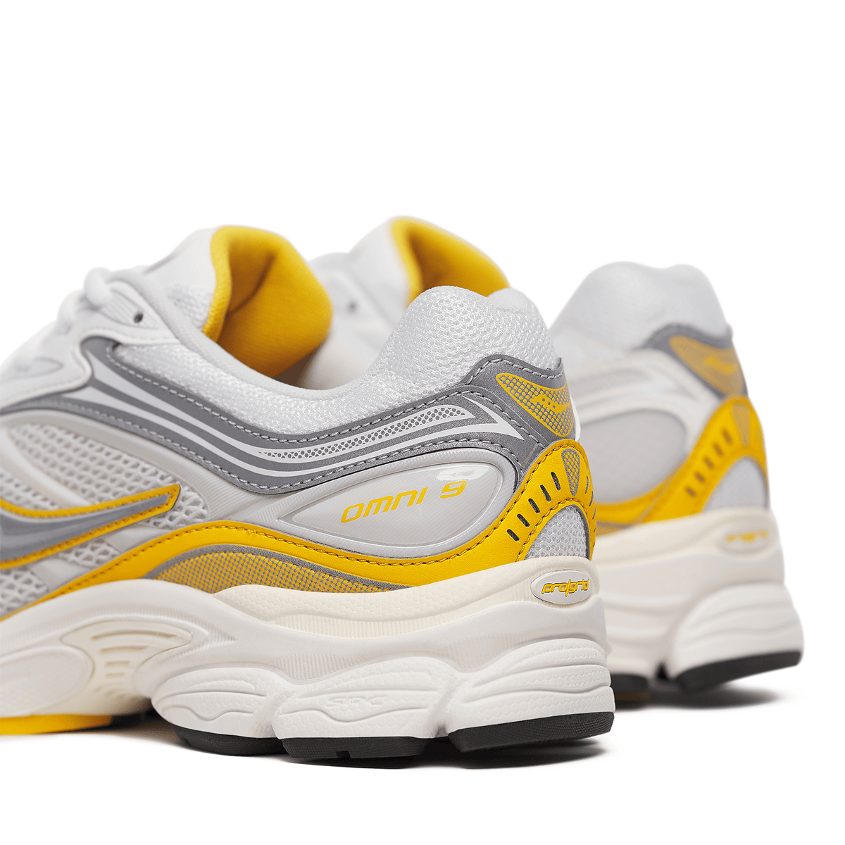Saucony Progrid Omni 9 TMY 'Ivory Pollen'