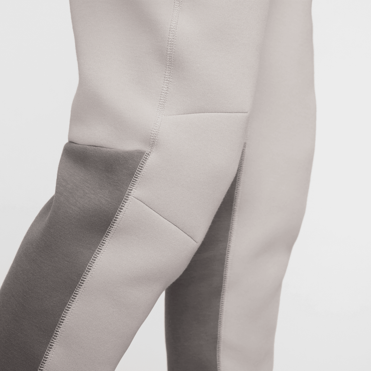 Pantalon Nike Tech Fleece - Gris