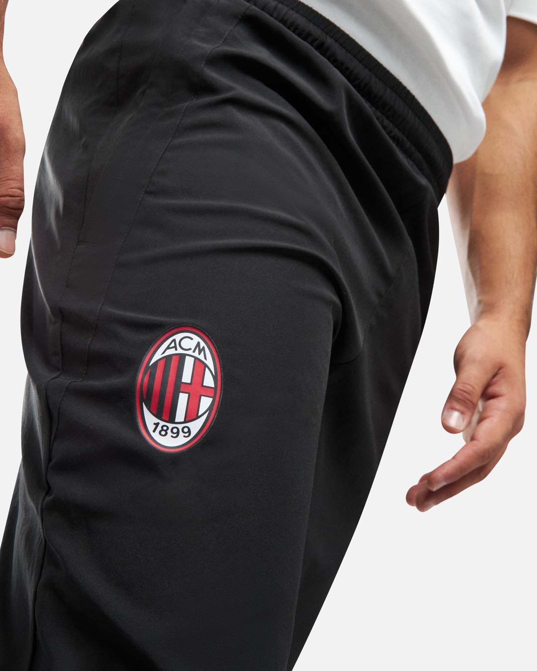 Pantalon de survêtement Milan AC 2024/2025 - Noir/Rouge