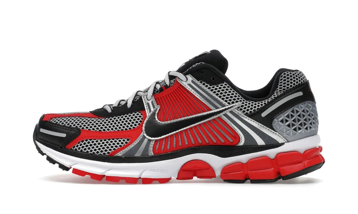 Zoom Vomero 5 Metallic Silver University Red
